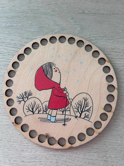 Wooden basket lid Ø15 cm – Little Red Riding Hood