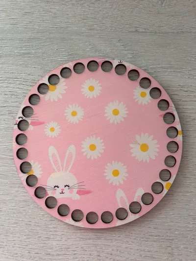 Wooden basket lid Ø15 cm – Pink bunny