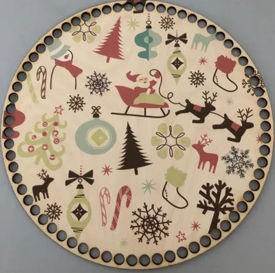 Wooden basket base Ø30 cm – Christmas motif Little forest